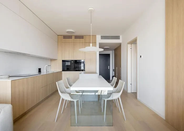 Daire S Vyhladom Na Hrad *